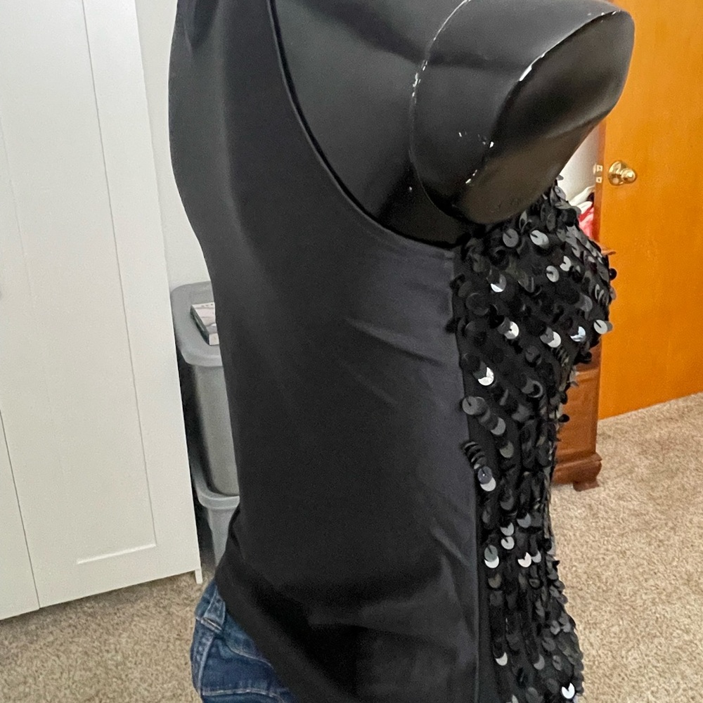 Simple Yet Stunning. - image 4